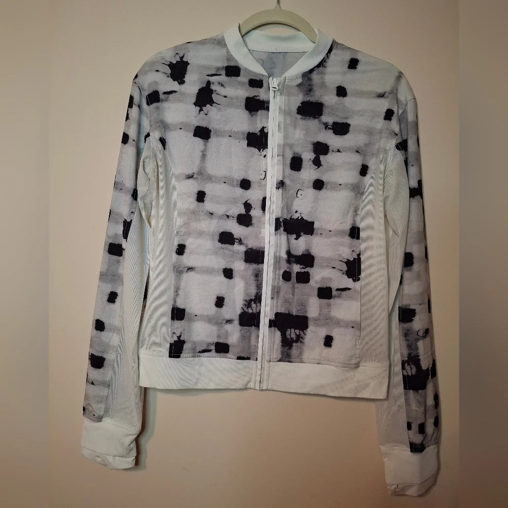 VEUC lululemon Swift Bomber Jacket - Picture 1 of 3
